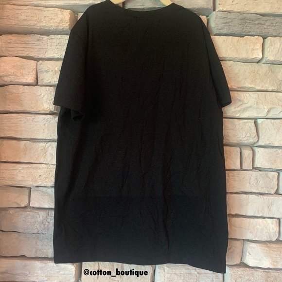 LOOKFACE (NWT) - Picture 2 of 4